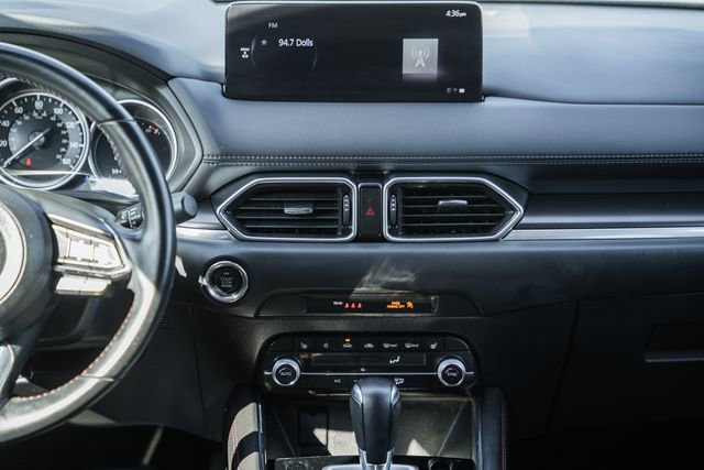 Used 2021 MAZDA CX-5 Carbon Edition image 22