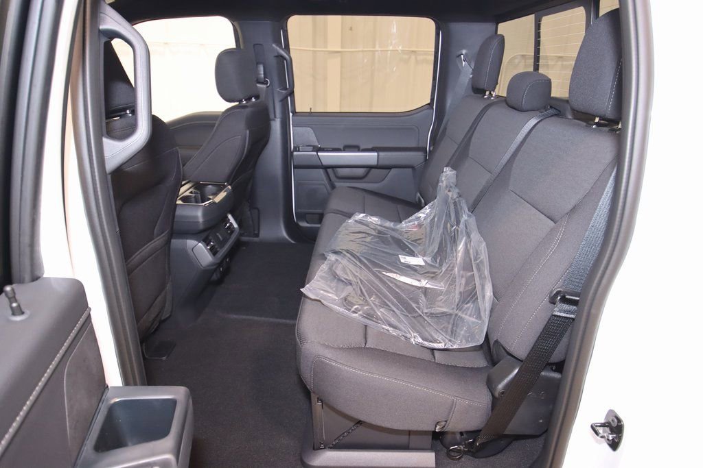 New 2025 Ford F150 XLT w/ Equipment Group 302A MID image 12