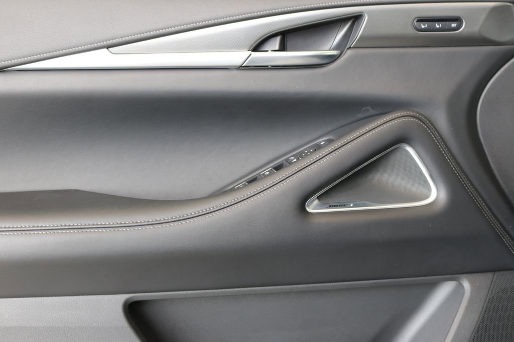 Certified 2025 INFINITI QX60 Luxe image 13