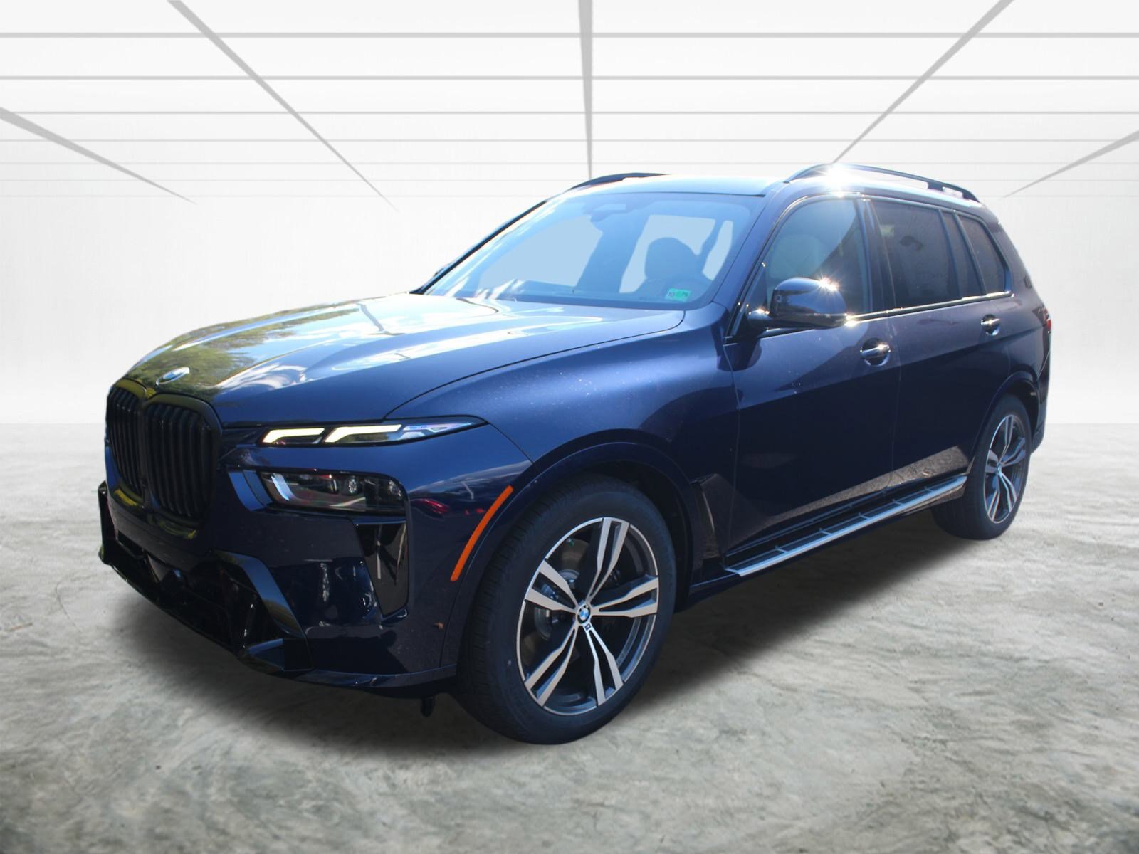 New 2026 BMW X7 xDrive40i w/ Executive Package image 3