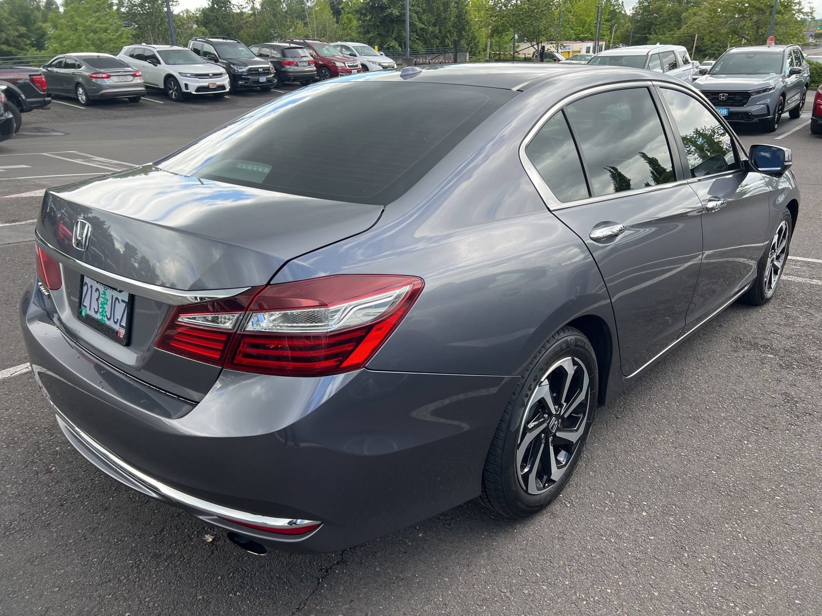 Used 2016 Honda Accord EX-L image 4