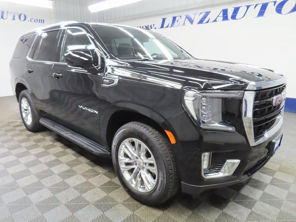 Used 2023 GMC Yukon SLE image 3
