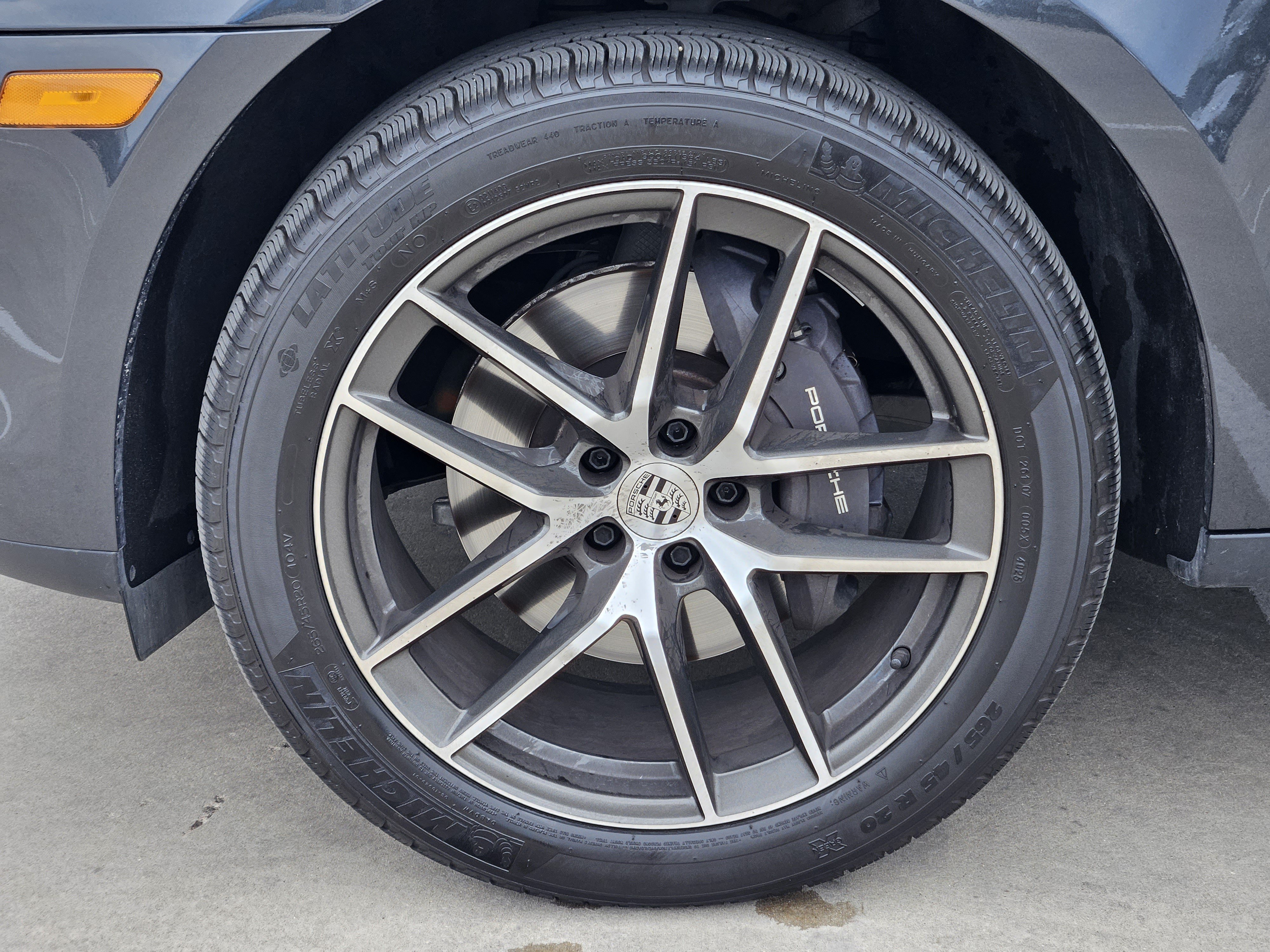 Certified 2026 Porsche Macan AWD/4WD image 14