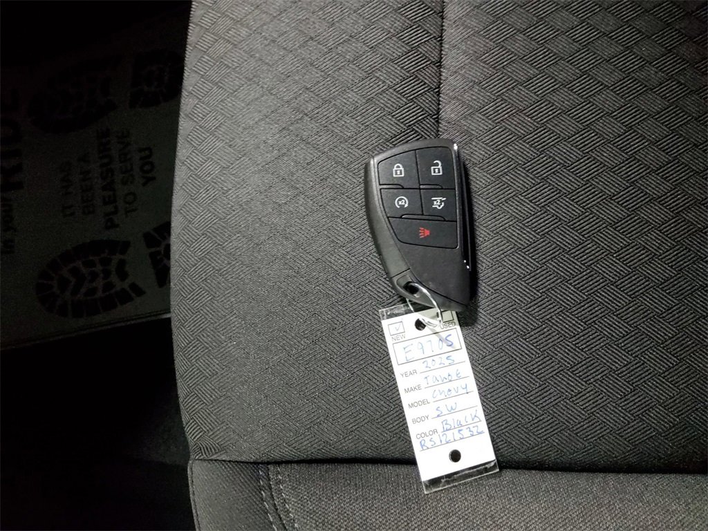 Used 2025 Chevrolet Tahoe LS image 26