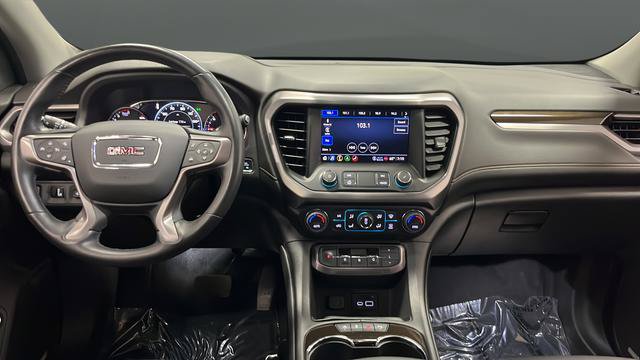 Used 2022 GMC Acadia AT4 w/ Technology Package AWD/4WD image 12