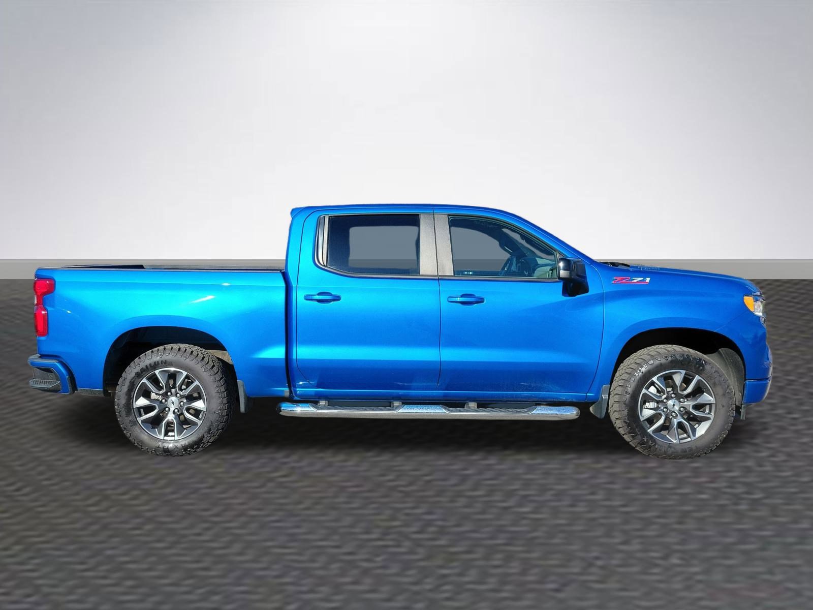 Used 2022 Chevrolet Silverado 1500 RST w/ Convenience Package II image 4