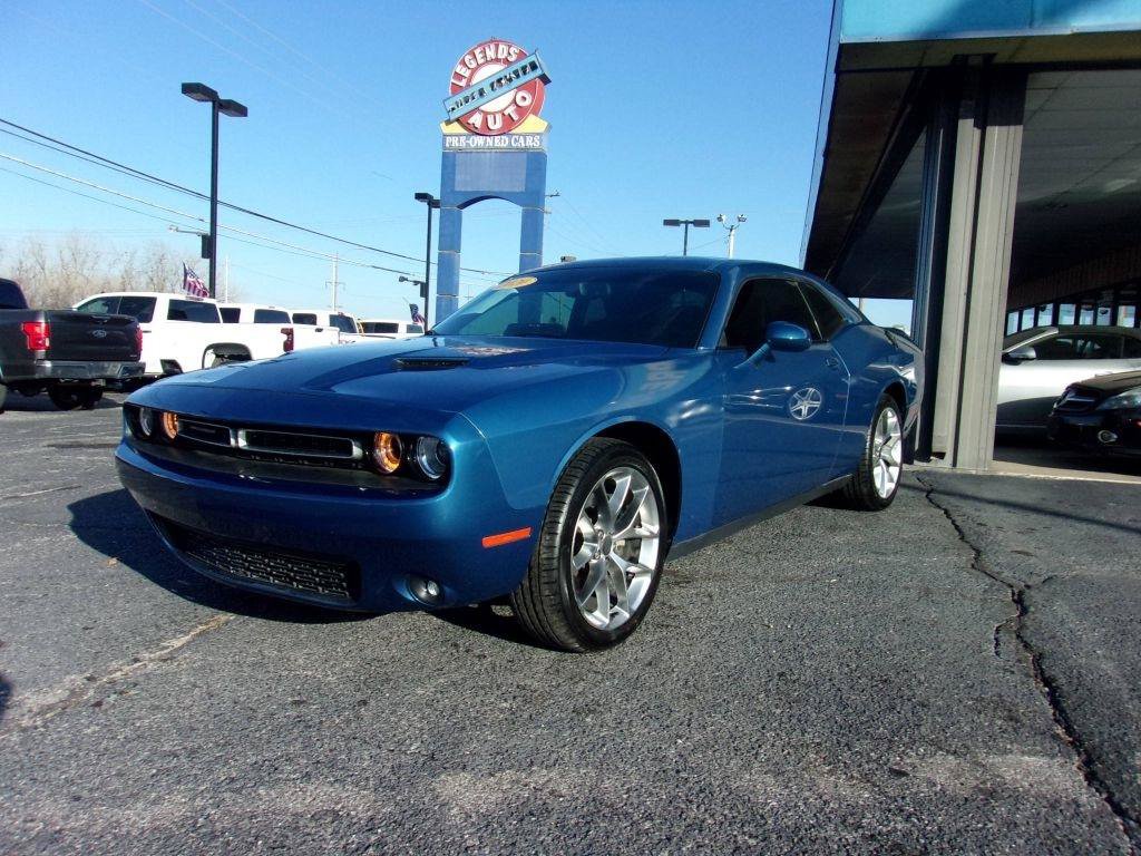 Used 2020 Dodge Challenger SXT w/ Plus Package