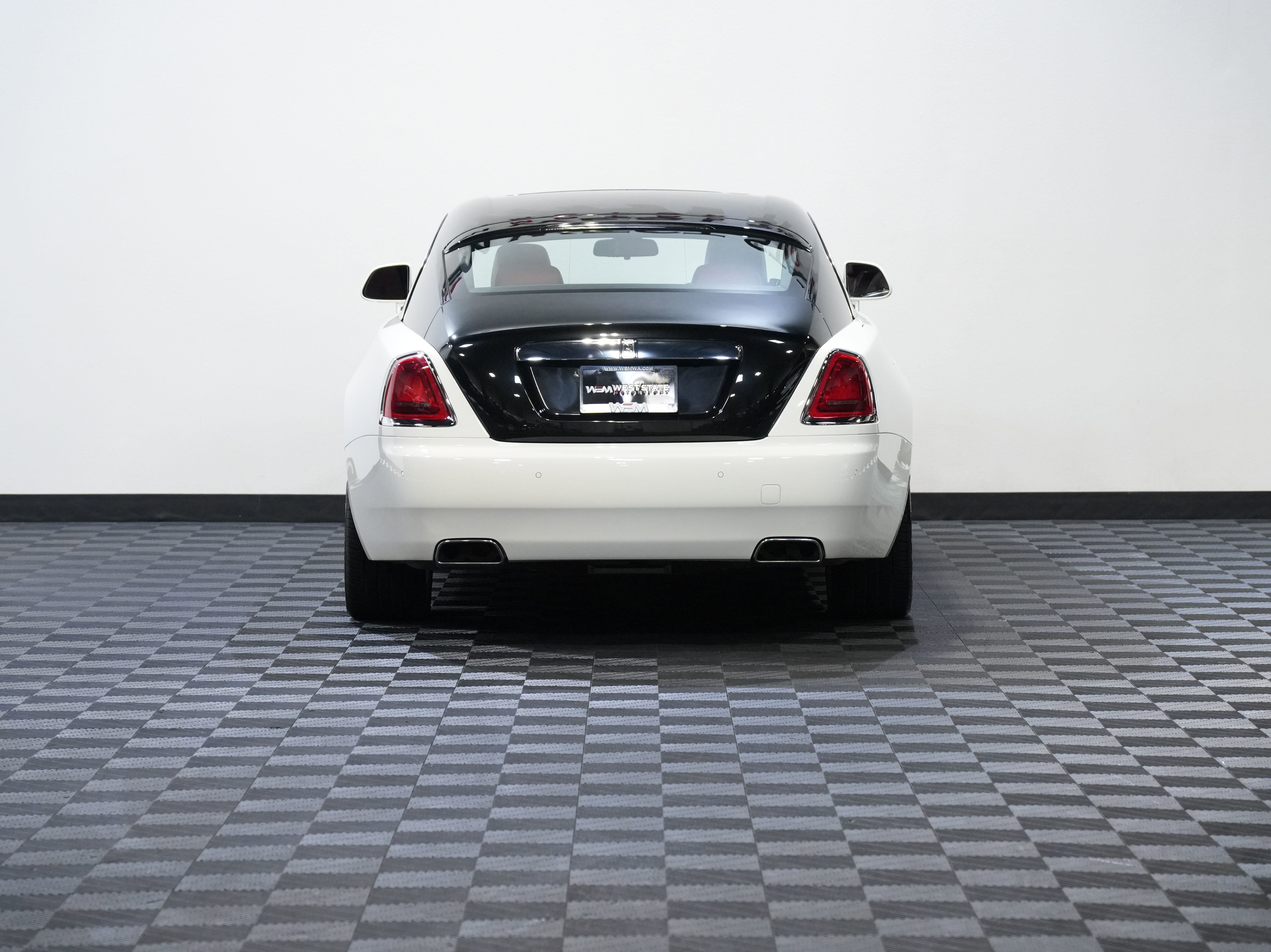 Used 2014 Rolls-Royce Wraith RWD image 7