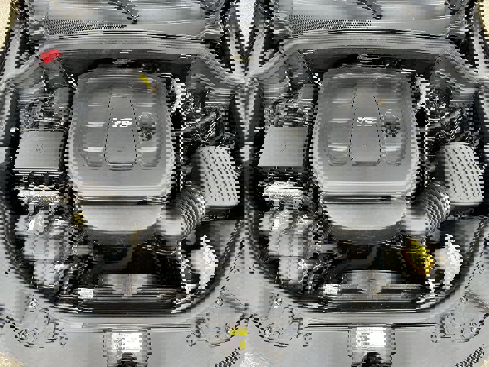 Used 2017 Jeep Grand Cherokee Overland w/ Jeep Active Safety Group image 15