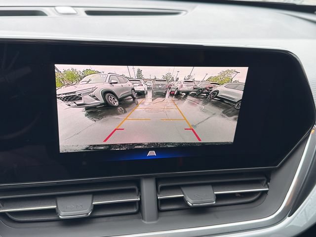 Certified 2024 Chevrolet Trax LT FWD image 19