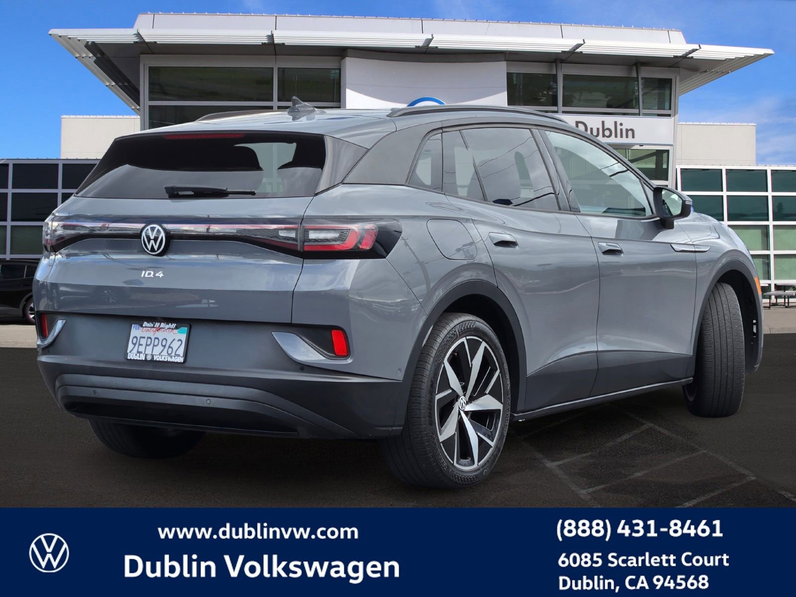 Used 2023 Volkswagen ID.4 Pro S image 4