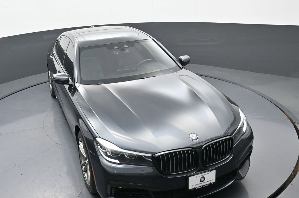 Used 2019 BMW 740i xDrive w/ Executive Package AWD/4WD image 31