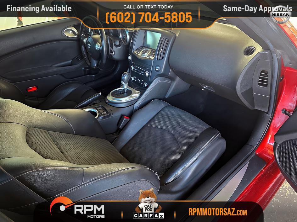 Used 2015 Nissan 370Z Touring image 10