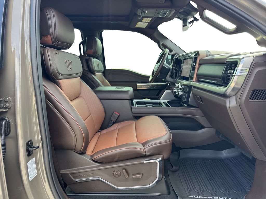Used 2026 Ford F350 King Ranch w/ Chrome Package AWD/4WD image 15