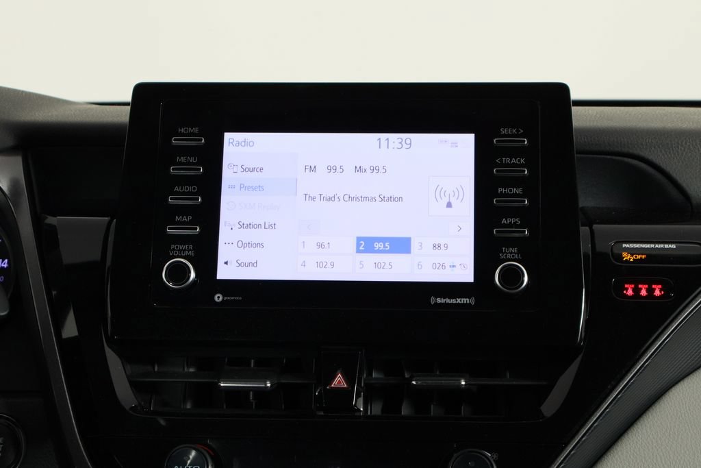 Used 2021 Toyota Camry SE w/ Convenience Package FWD image 28