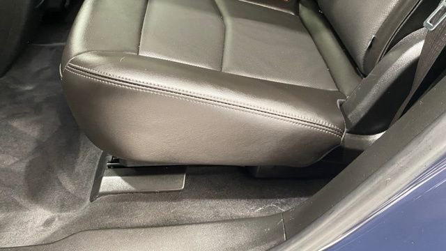 Used 2025 Cadillac XT5 Premium Luxury image 19