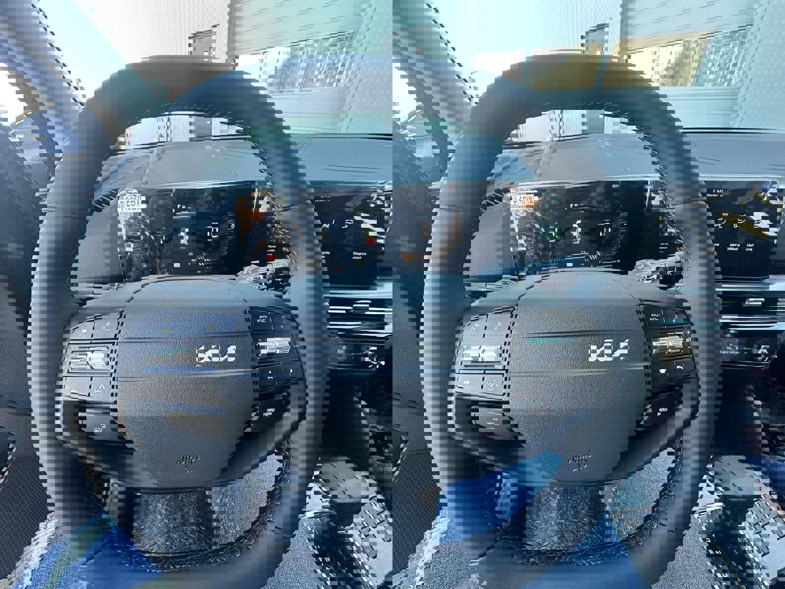 New 2026 Kia Sportage EX image 8