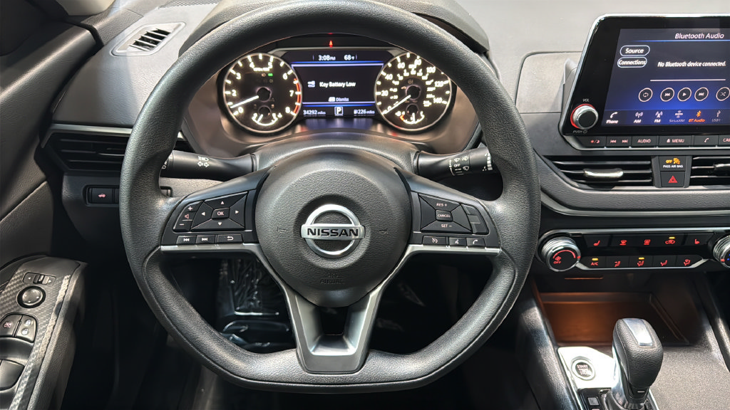 Used 2020 Nissan Altima 2.5 S AWD/4WD image 17