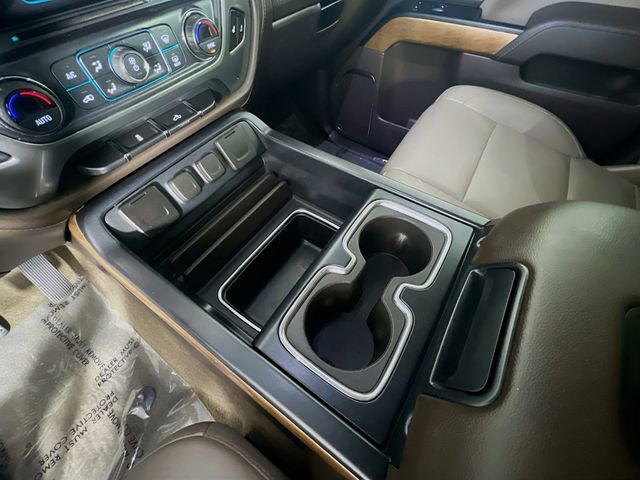 Used 2018 Chevrolet Silverado 1500 LTZ image 24
