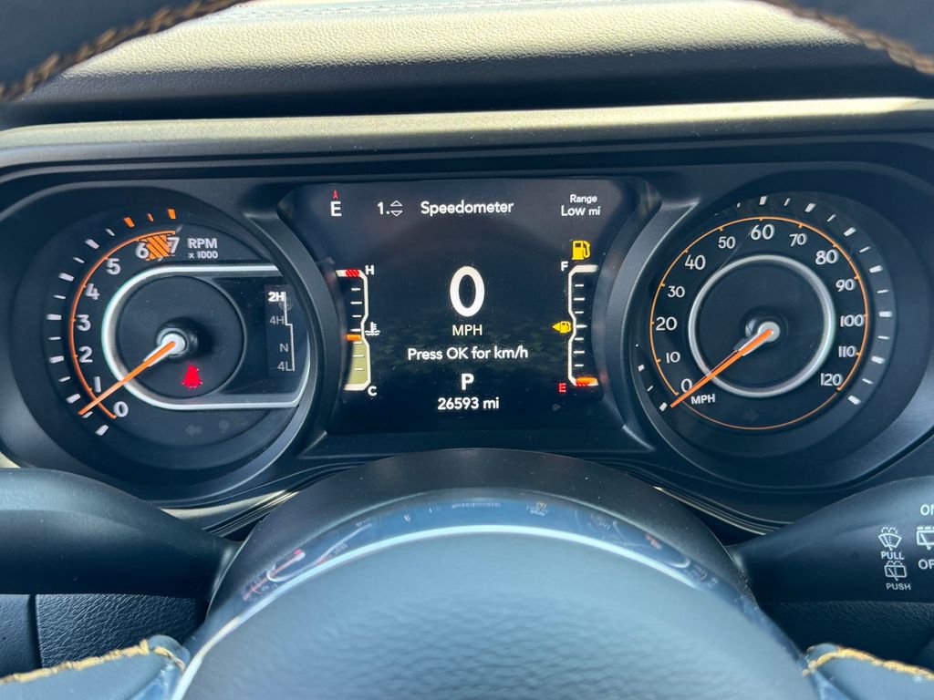 Used 2024 Jeep Wrangler Unlimited Sahara AWD/4WD image 21