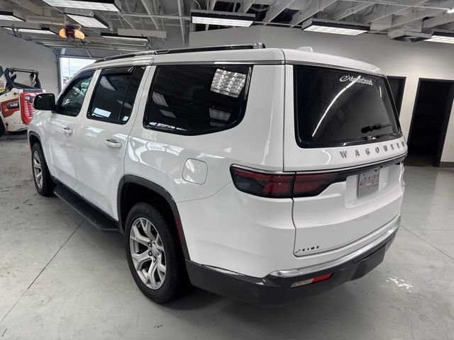 Used 2022 Jeep Wagoneer Series II AWD/4WD image 9