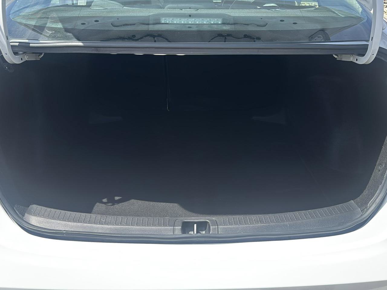 Used 2024 Toyota Corolla LE FWD image 21