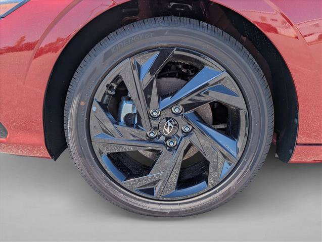 New 2026 Hyundai Elantra SEL Sport FWD image 9