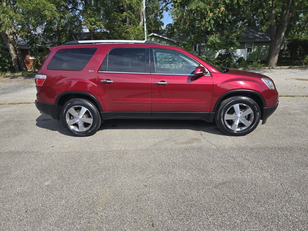 Used 2011 GMC Acadia SLT image 2