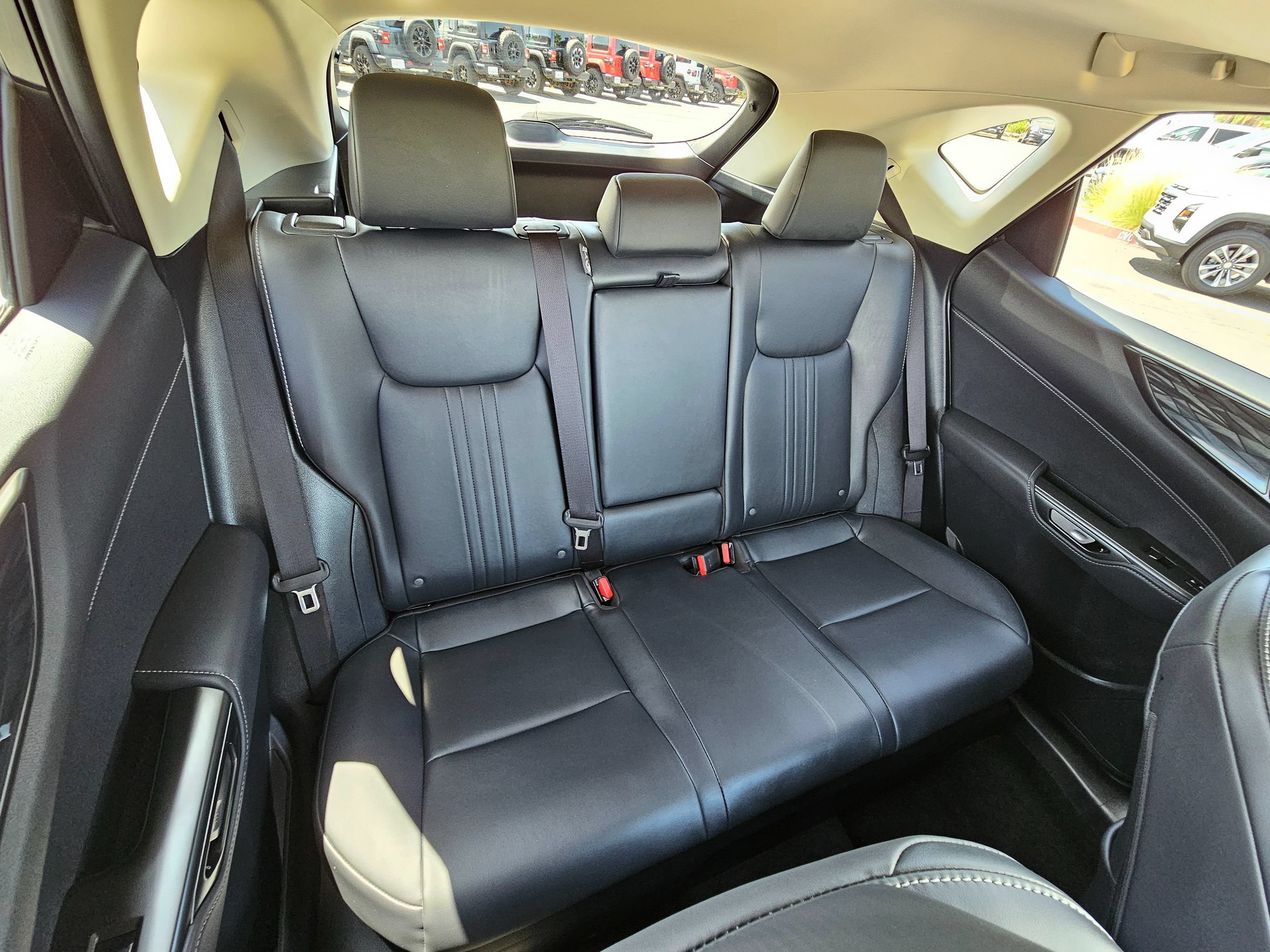 Used 2025 Lexus NX 350h AWD w/ Cold Area Package image 34