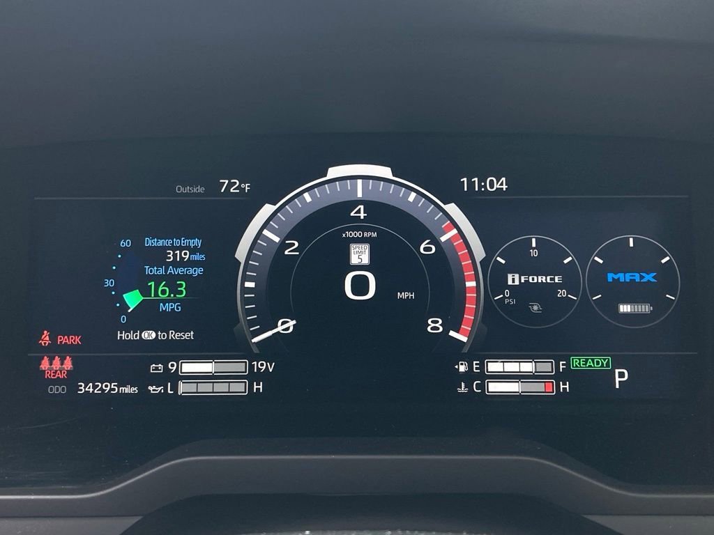 Used 2024 Toyota Tundra Platinum AWD/4WD image 16