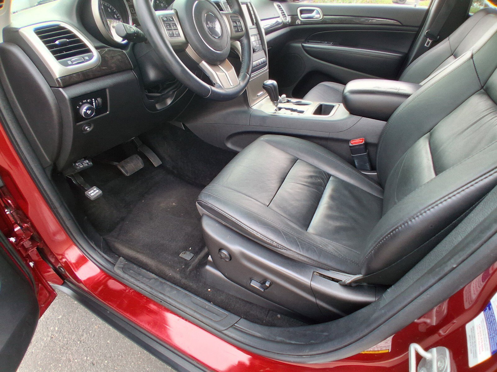 Used 2013 Jeep Grand Cherokee Laredo image 10