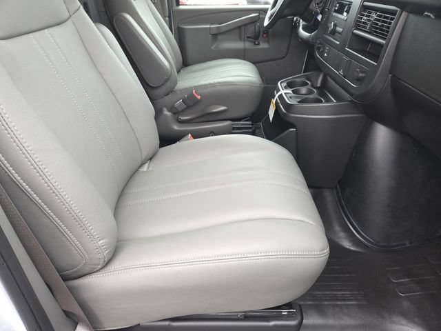 New 2026 Chevrolet Express 3500 Extended w/ Driver Convenience Package RWD image 20