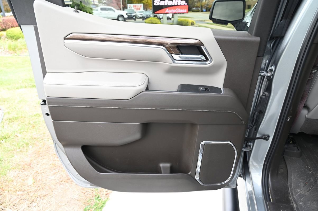 Used 2024 Chevrolet Silverado 1500 RST image 37