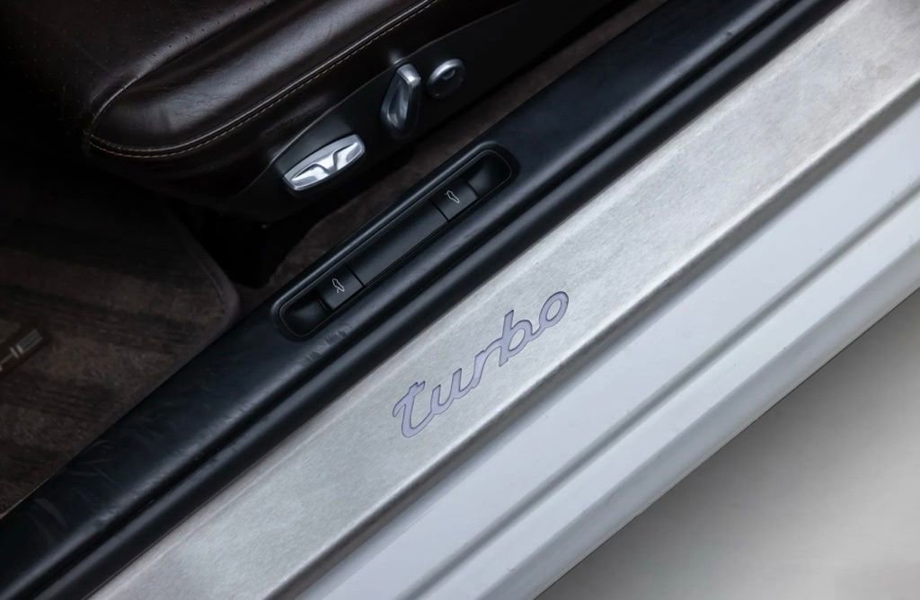 Used 2008 Porsche 911 Turbo image 20