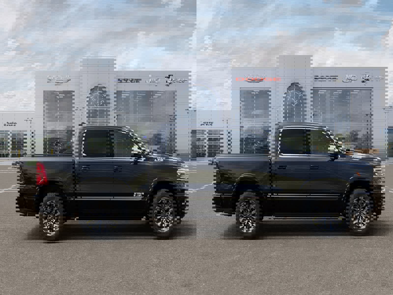 New 2026 RAM 1500 Limited w/ Body Color Bumper Group image 21