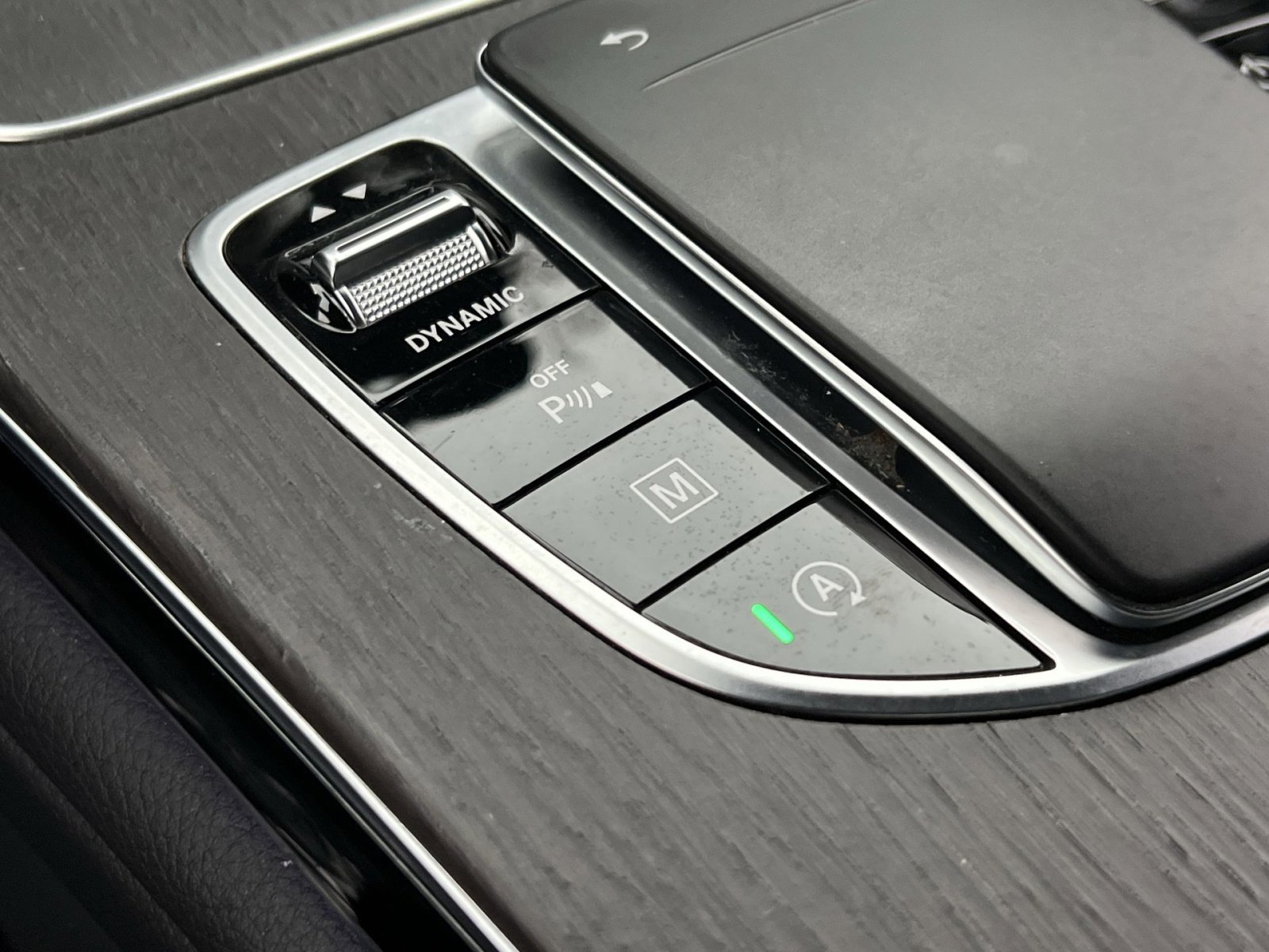 Certified 2021 Mercedes-Benz GLC 300 4MATIC image 32