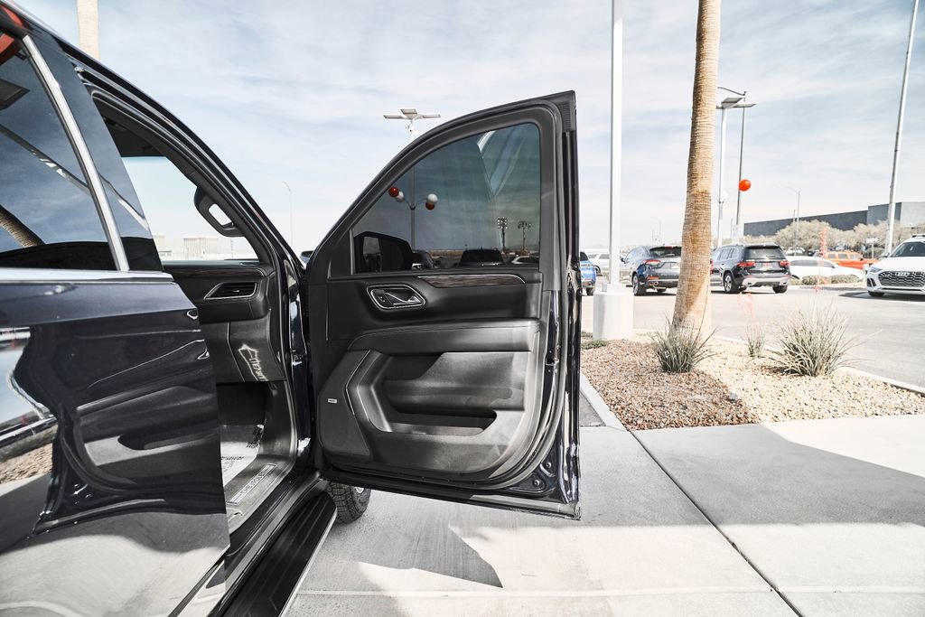 Used 2021 Chevrolet Tahoe LT AWD/4WD image 12