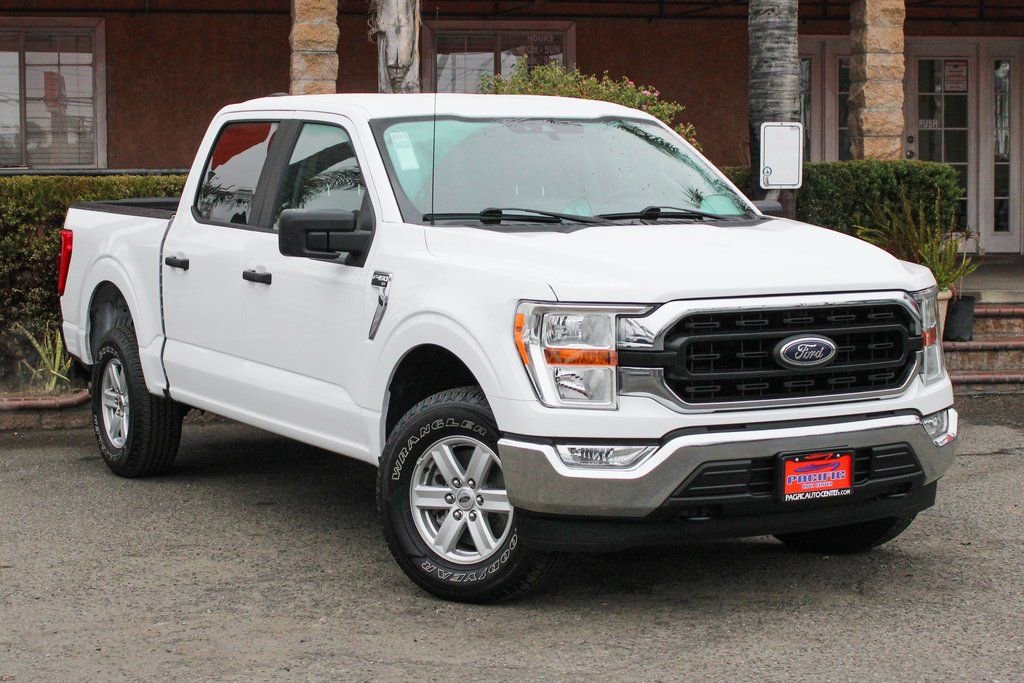 Used 2021 Ford F150 XLT AWD/4WD image 2