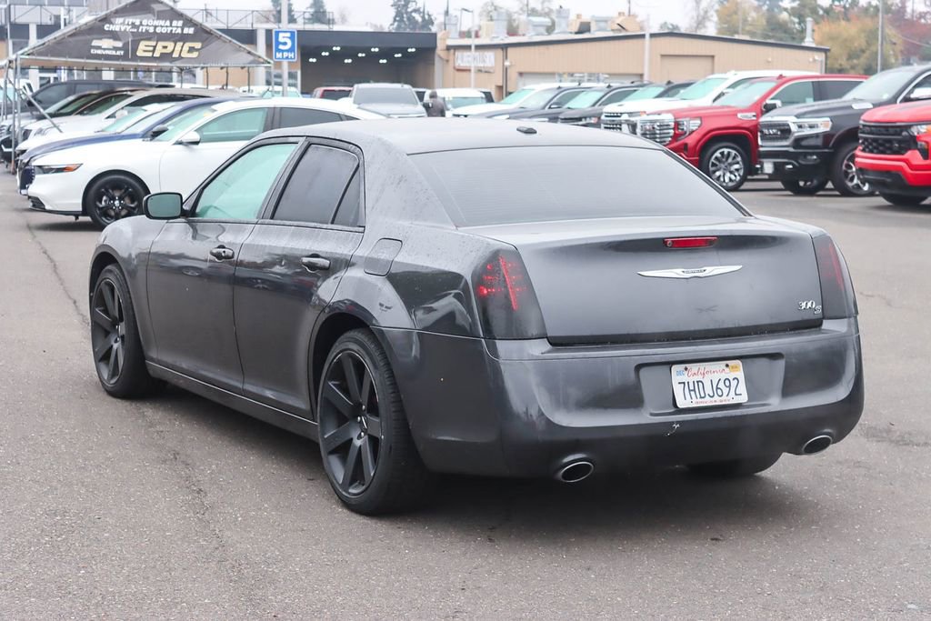 Used 2014 Chrysler 300 S image 2