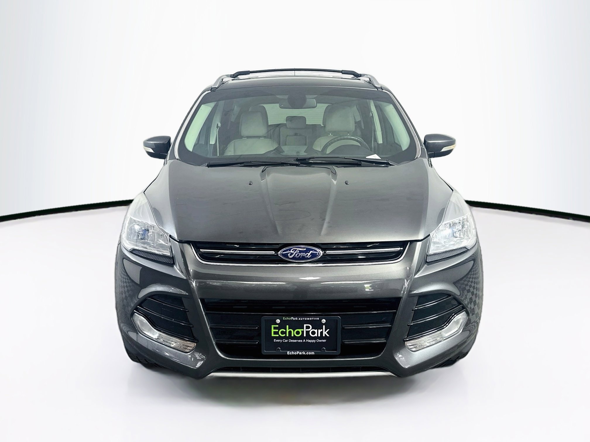 Used 2015 Ford Escape Titanium FWD image 2