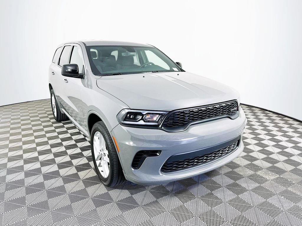 Certified 2025 Dodge Durango GT image 2
