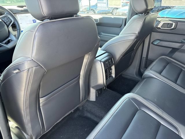 New 2026 Ford Bronco Outer Banks w/ Sasquatch Package AWD/4WD image 17