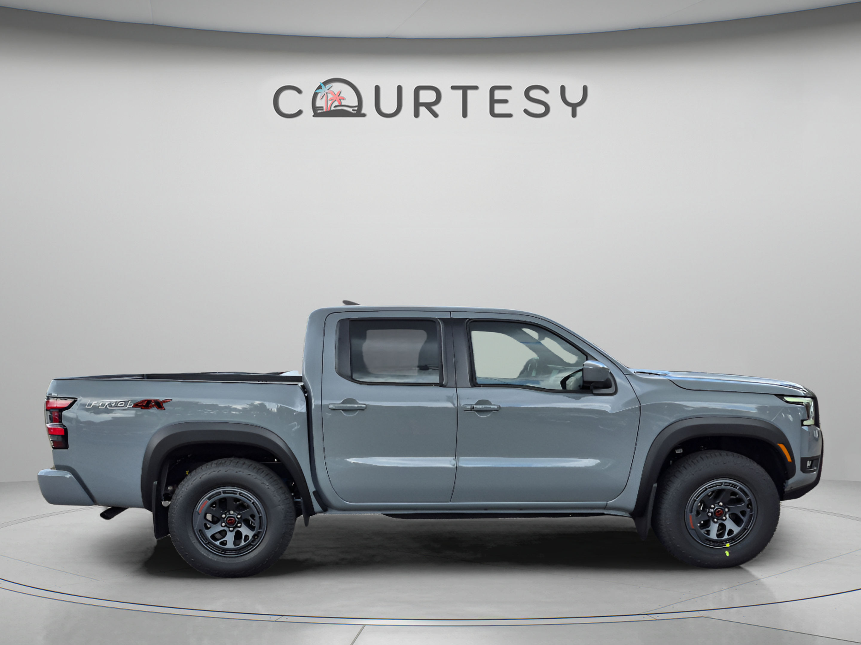 New 2026 Nissan Frontier PRO-4X w/ Pro Premium Package AWD/4WD image 7