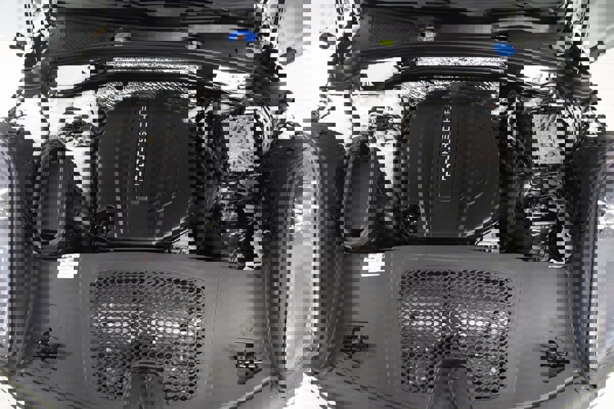 Used 2021 Porsche Macan image 61