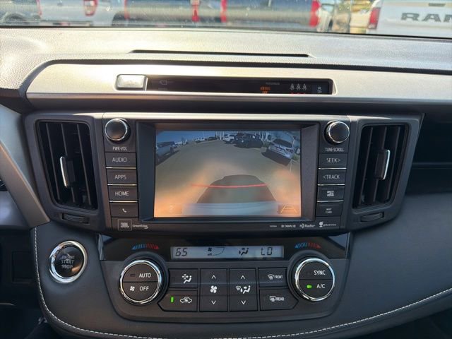 Used 2018 Toyota RAV4 Platinum AWD/4WD image 20