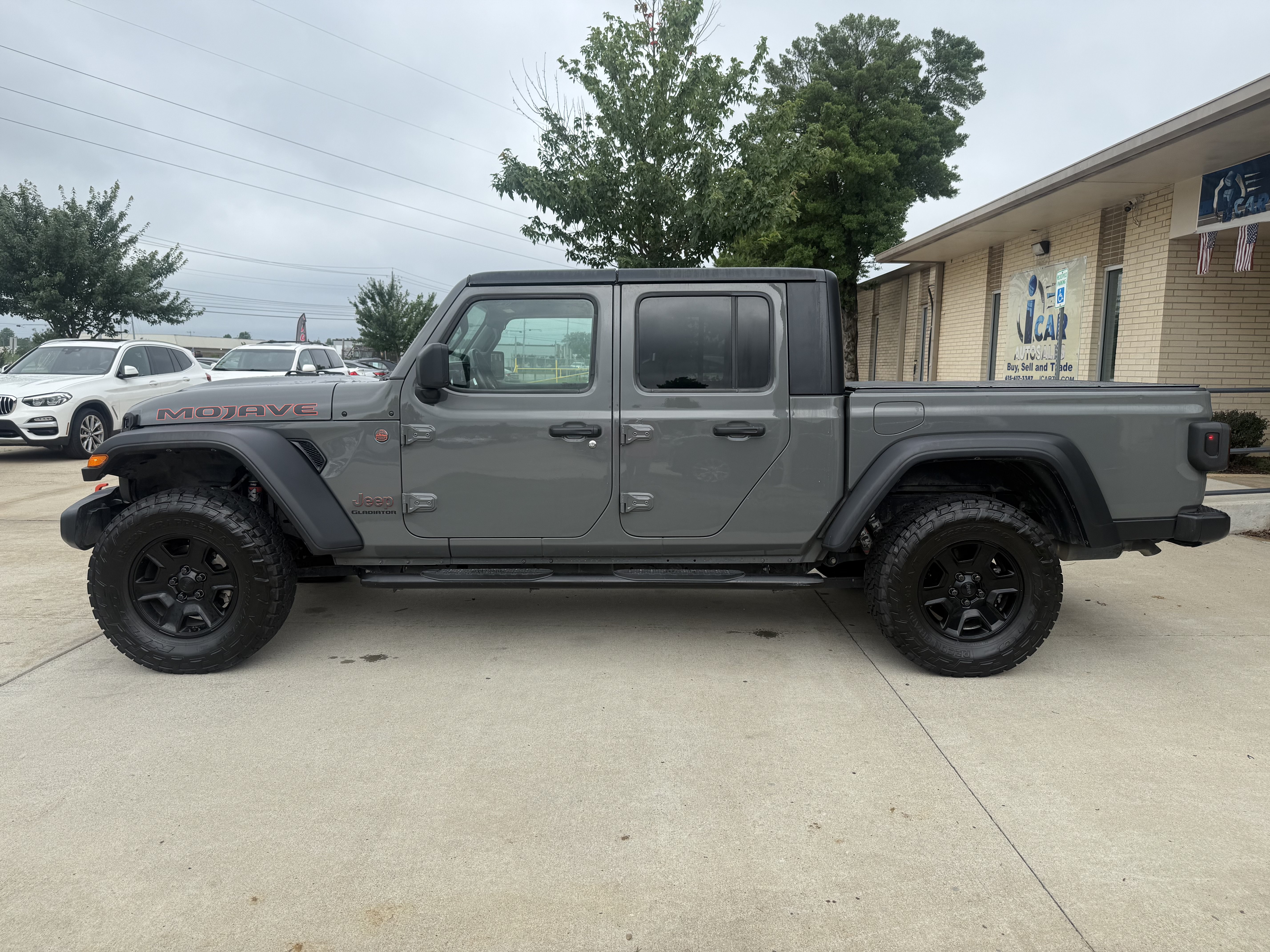 Used 2021 Jeep Gladiator Mojave w/ Trailer Tow Package AWD/4WD image 4