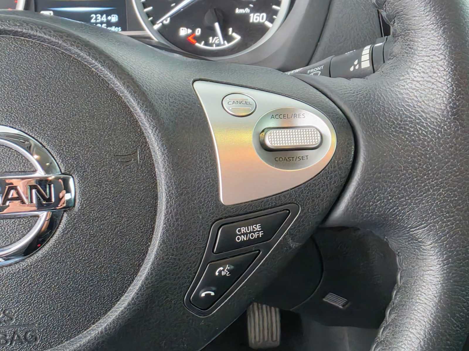 Used 2017 Nissan Sentra SV w/ Driver's Assist Package FWD image 31