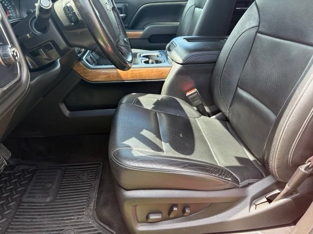 Used 2017 Chevrolet Silverado 1500 LTZ w/ Sport Package AWD/4WD image 11