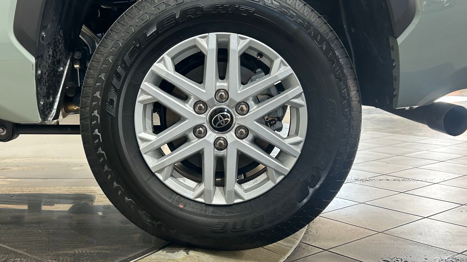 Used 2024 Toyota Tundra SR5 w/ SR5 Premium Package image 21