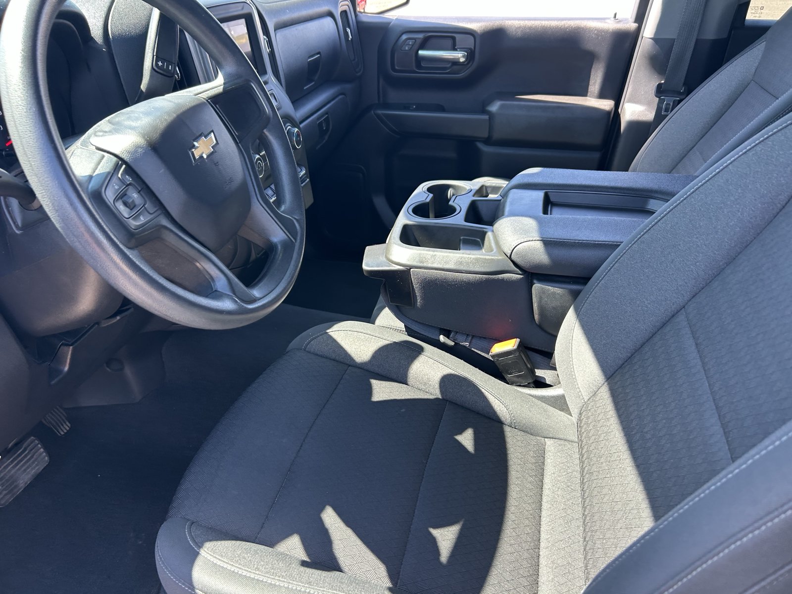 Used 2022 Chevrolet Silverado 1500 Custom RWD image 12